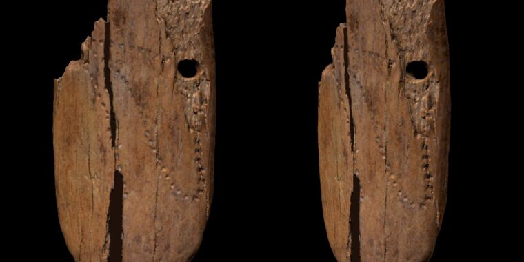 এই সজ্জিত ম্যামথ আইভরি দুল 41,500 বছর পুরানো